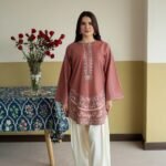 ZARIF Embroidered Lawn 2-Piece Suit
