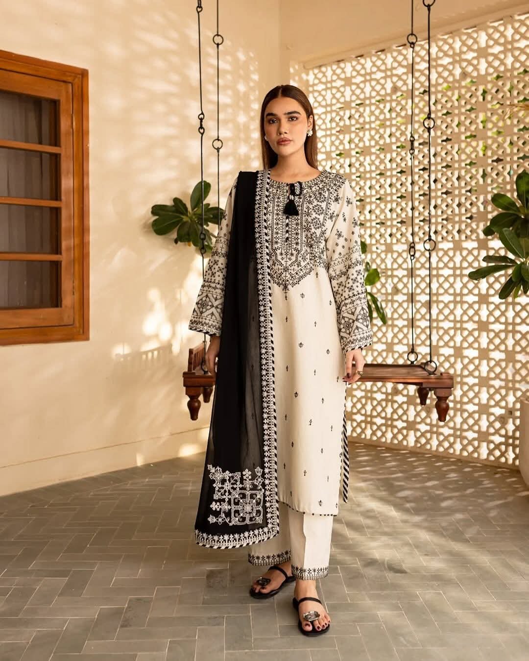 10002 Sarmast Embroidered Cotton 3-Piece Suit - Image 1